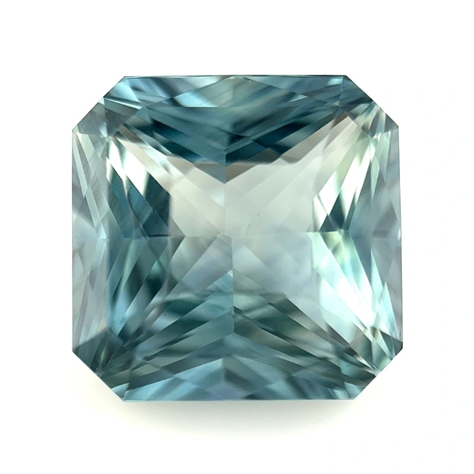 5.01ct Light Sapphire GIC Certified, Madagascar
